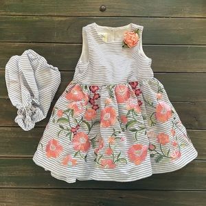 Floral embroidery dress